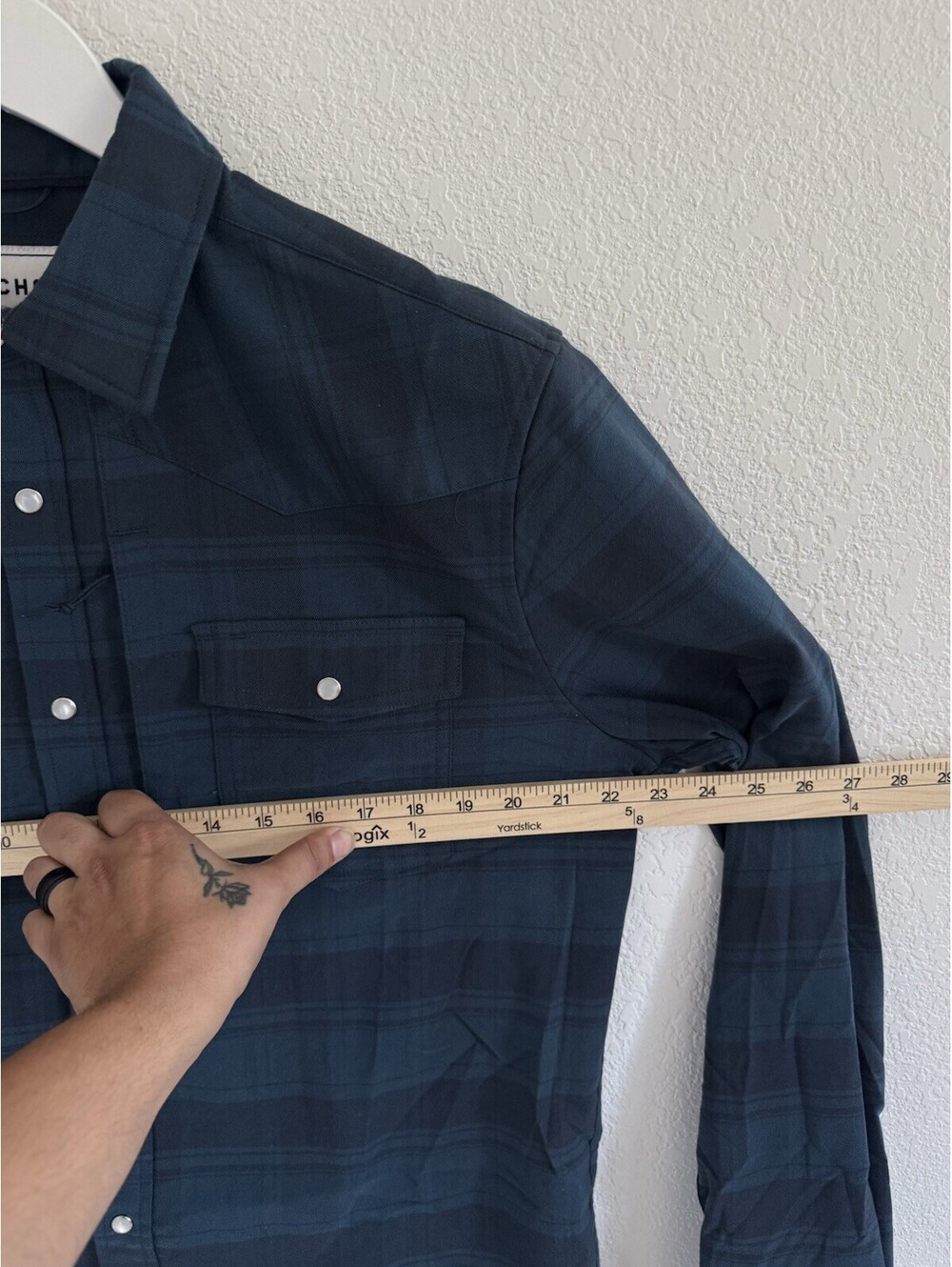 Poncho Powder River Performance Western Pearl Snap Dark Blue Plaid Sz Lg Slim - Picture 5 of 7